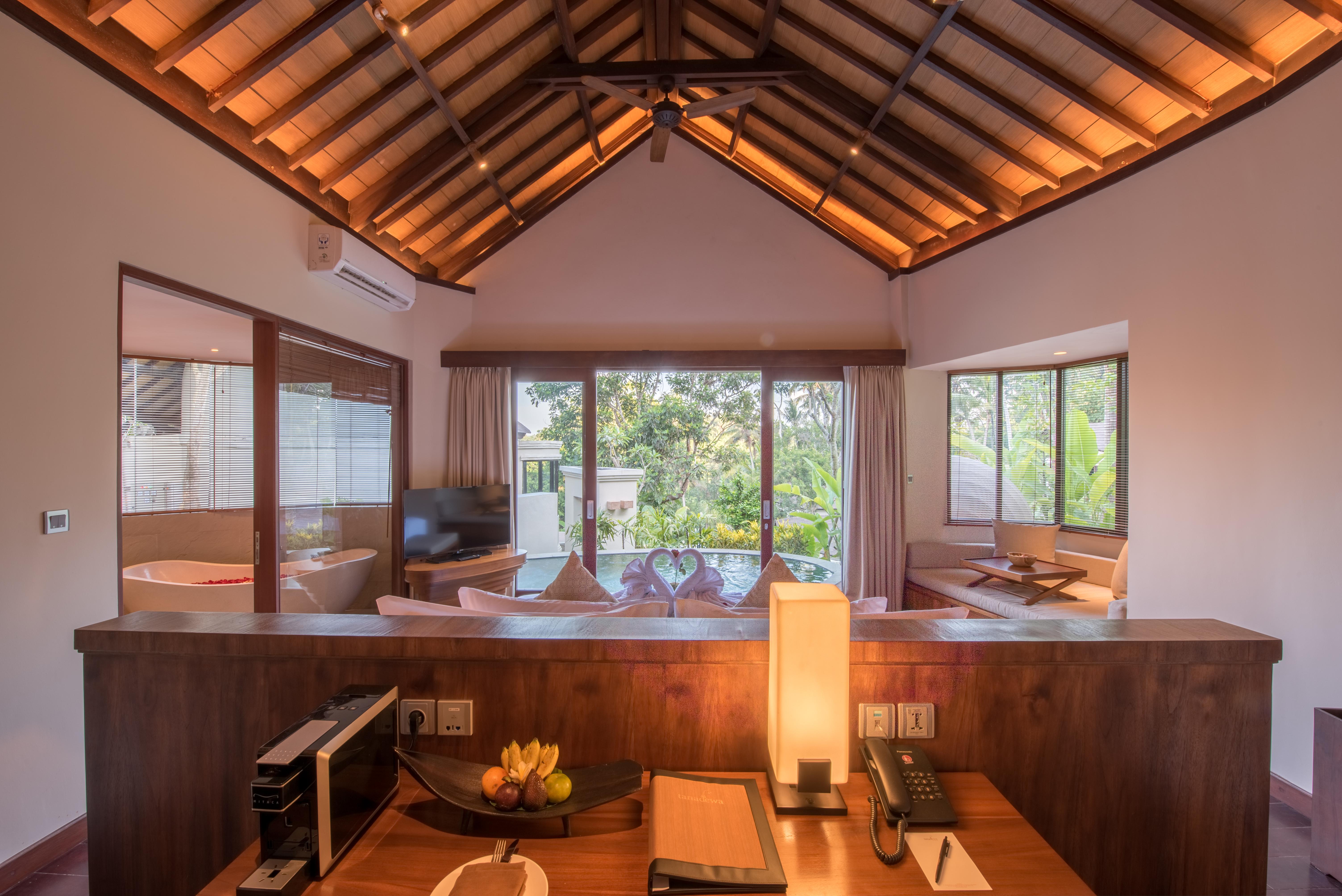 Tanadewa Resort Ubud Bali By Cross Collection Exterior photo